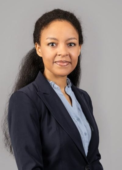 Danella Debel headshot
